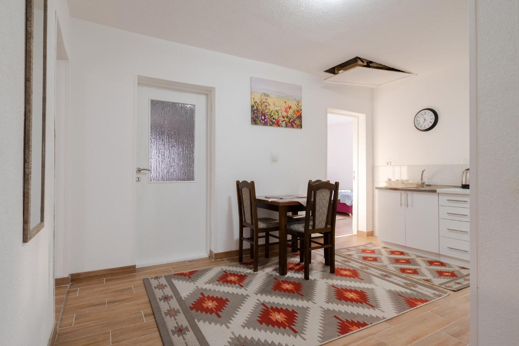 Apartment Ismet