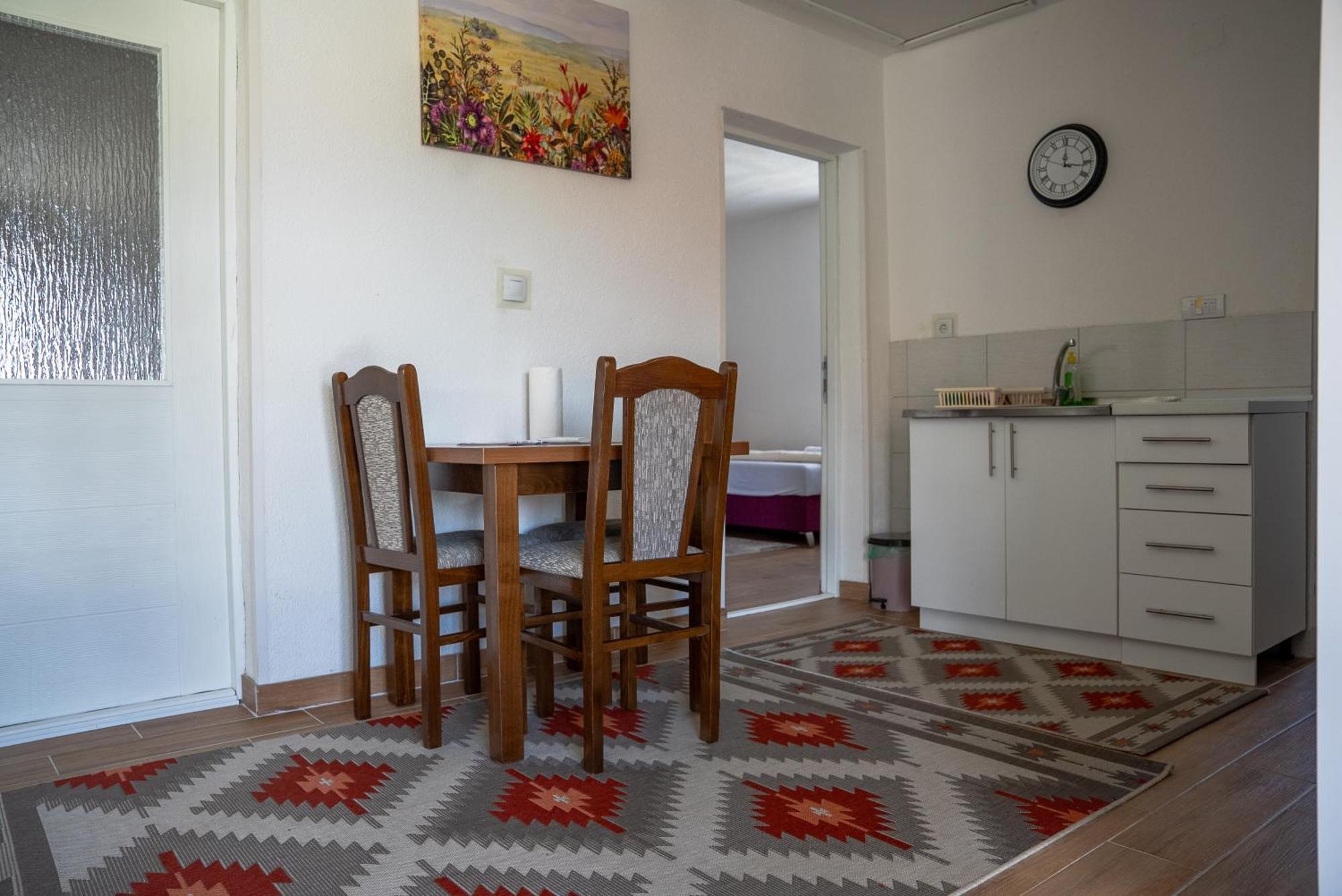 Ismet Apartment